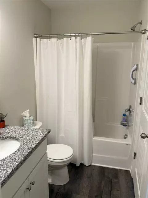 Bath - 131 Adger Rd, Pendleton, SC 29670 photo 2 of 4