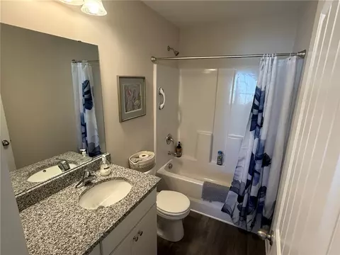 Bath - 131 Adger Rd, Pendleton, SC 29670 photo 3 of 4
