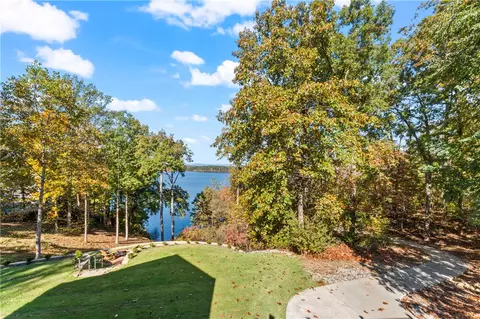 View/Area - 304 Falling Leaf Ct, Seneca, SC 29672 photo 3 of 4
