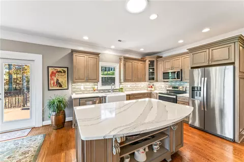 Kitchen - 304 Falling Leaf Ct, Seneca, SC 29672 photo 1 of 3