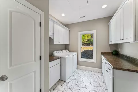 Other - 304 Falling Leaf Ct, Seneca, SC 29672 photo 4 of 5
