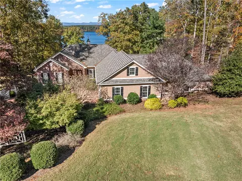 304 Falling Leaf Ct, Seneca, SC 29672