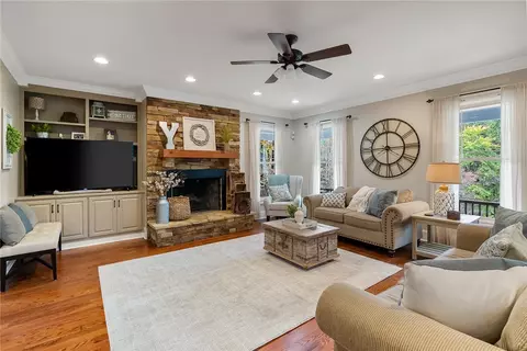 703 Lightwind Ct, Seneca, SC 29672 photo 6