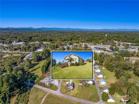 View/Area - 208 Branch St, Walhalla, SC 29691 photo 3 of 7