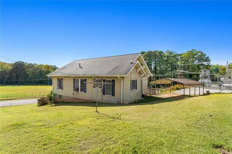 Exterior - 208 Branch St, Walhalla, SC 29691 photo 4 of 4