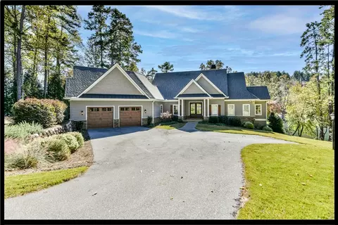 603 Riverglenn Ct, Salem, SC 29676