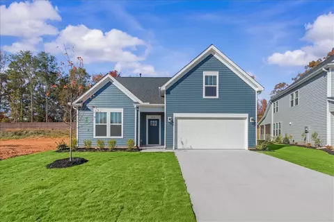 Exterior - 426 Briggs Dr, Easley, SC 29642 photo 2 of 4