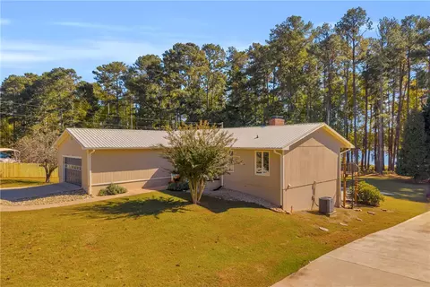 1244 Elrod Ferry Rd, Hartwell, GA 30643