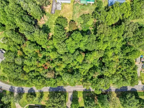 213 Castlebrook Dr, Walhalla, SC 29691 photo 4