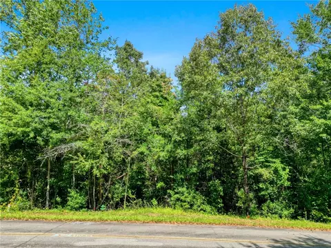 213 Castlebrook Dr, Walhalla, SC 29691 photo 3
