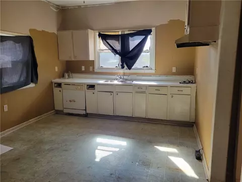 Kitchen - 1208 E Main St, Seneca, SC 29678 photo 1 of 1