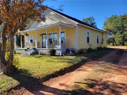 Exterior - 1208 E Main St, Seneca, SC 29678 photo 3 of 5