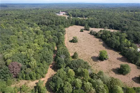 00 April Dr, Seneca, SC 29678 photo 10