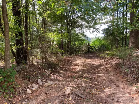 00 April Dr, Seneca, SC 29678 photo 16
