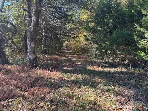 00 April Dr, Seneca, SC 29678 photo 22
