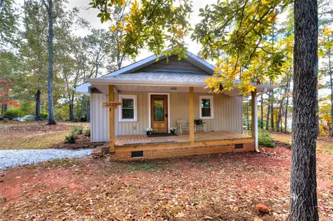 1225 Allgood Bridge Rd, Pickens, SC 29671