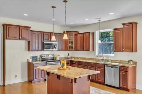Kitchen - 314 Laboone Rd, Easley, SC 29642 photo 3 of 3