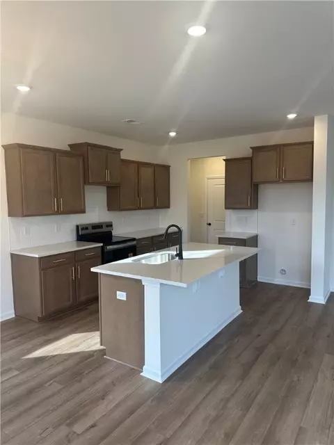 Kitchen - 233 Brown Cir, Easley, SC 29642 photo 1 of 5