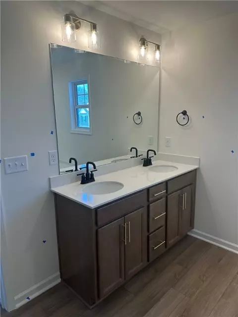 Bath - 233 Brown Cir, Easley, SC 29642 photo 1 of 2