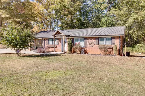 118 Iris Dr, Easley, SC 29642