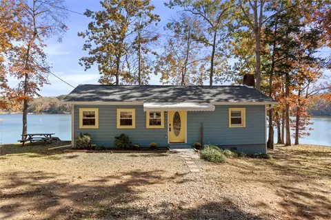 127 Rocky Shores Boat Ramp Rd, Iva, SC 29655