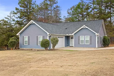 604 Revolutionary Dr, West Union, SC 29696