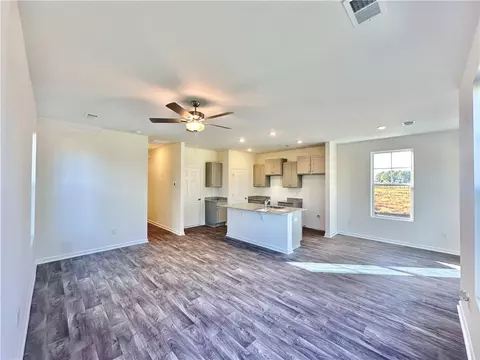 592 Seaborn Cir, Pendleton, SC 29670 photo 8