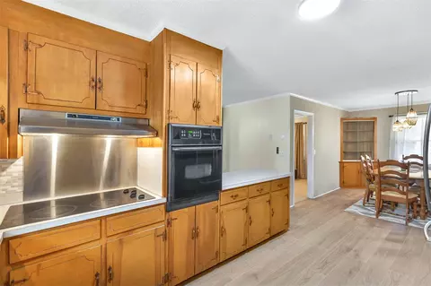 Kitchen - 113 Soapstone Dr, Starr, SC 29684 photo 3 of 3