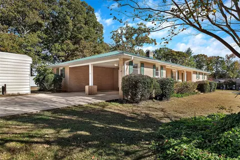 Exterior - 113 Soapstone Dr, Starr, SC 29684 photo 11 of 12