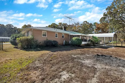 Exterior - 113 Soapstone Dr, Starr, SC 29684 photo 7 of 12