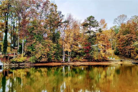 28 Bulldog Rd, Iva, SC 29655
