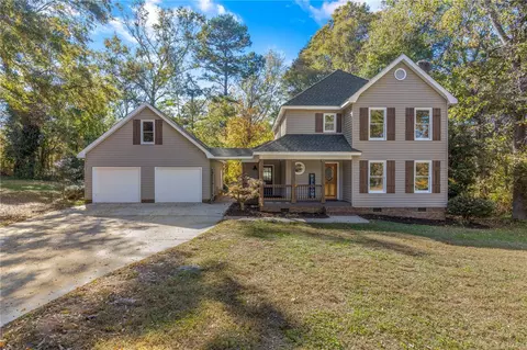 105 J Pearle Ct, Easley, SC 29642
