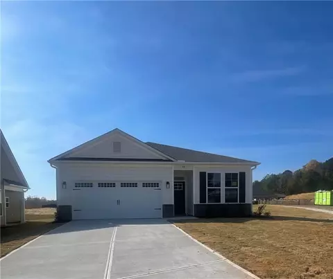 29 Halsey St, Central, SC 29630