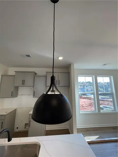 31 Halsey St, Central, SC 29630 photo 5