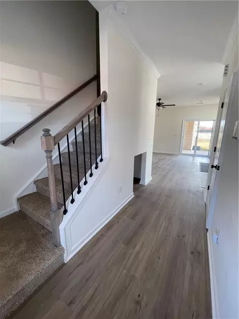 31 Halsey St, Central, SC 29630 photo 2