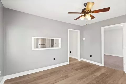 Living - 134 Marshall Ave, Seneca, SC 29678 photo 3 of 3