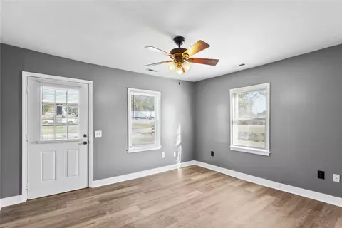 Living - 134 Marshall Ave, Seneca, SC 29678 photo 1 of 3
