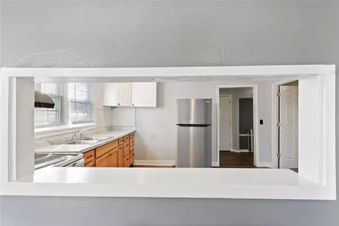 Kitchen - 134 Marshall Ave, Seneca, SC 29678 photo 2 of 2