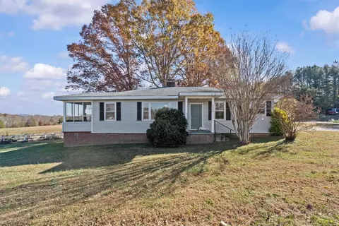 3300 Earls Bridge Rd, Easley, SC 29640