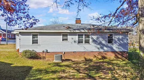 Exterior - 3300 Earls Bridge Rd, Easley, SC 29640 photo 8 of 8