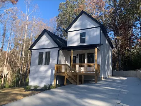 3007 Kaye St, Seneca, SC 29678