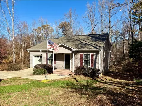 Exterior - 450 Cedar Tree Dr, Walhalla, SC 29691 photo 2 of 9