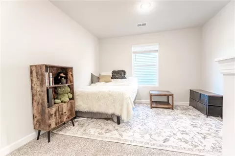 Bedroom - 120 Longleaf Ln, Pendleton, SC 29670 photo 2 of 7
