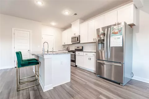 Kitchen - 120 Longleaf Ln, Pendleton, SC 29670 photo 3 of 3