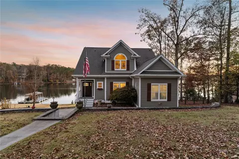 389 Paradise Pointe Pointe, Abbeville, SC 29620
