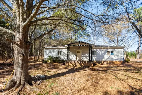 1516 Liberty Hwy, Six Mile, SC 29682