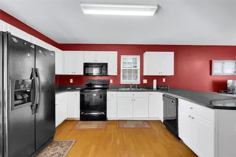 Kitchen - 109 Wisteria Way, Pendleton, SC 29670 photo 2 of 4
