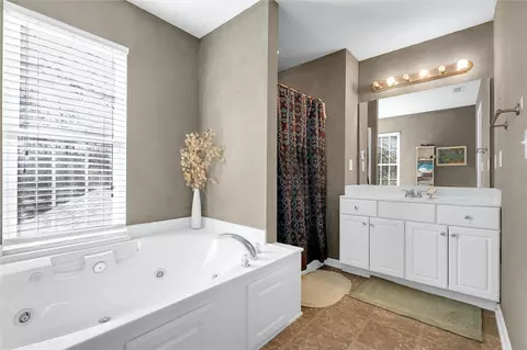 Bath - 109 Wisteria Way, Pendleton, SC 29670 photo 2 of 2
