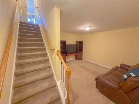 Living - 190 Jameson Rd, Easley, SC 29640 photo 3 of 3