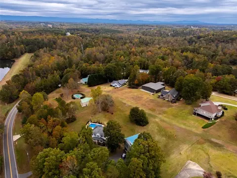 View/Area - 190 Jameson Rd, Easley, SC 29640 photo 3 of 5